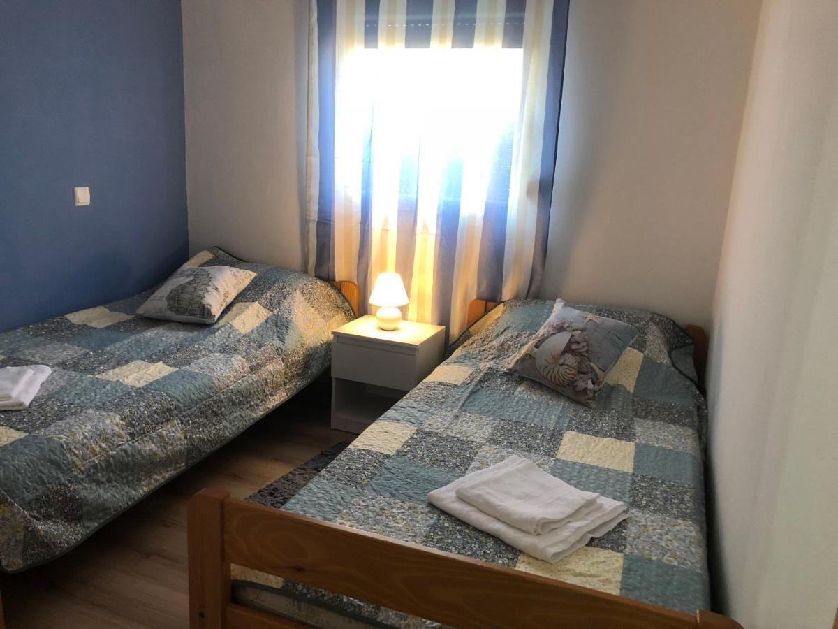 דירות Apartman Luka ויר מראה חיצוני תמונה